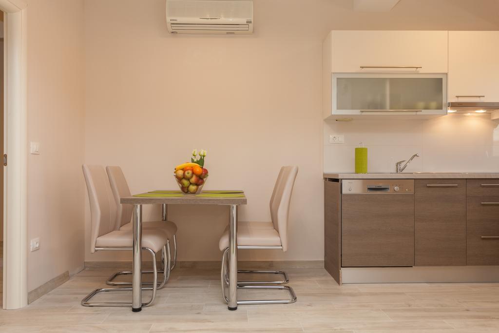 Apartments Alice روفينج الغرفة الصورة