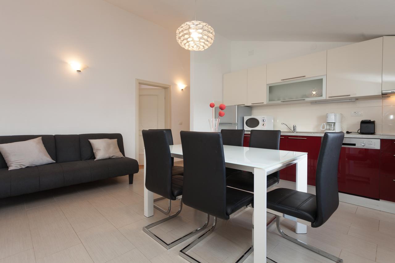 Apartments Alice روفينج المظهر الخارجي الصورة